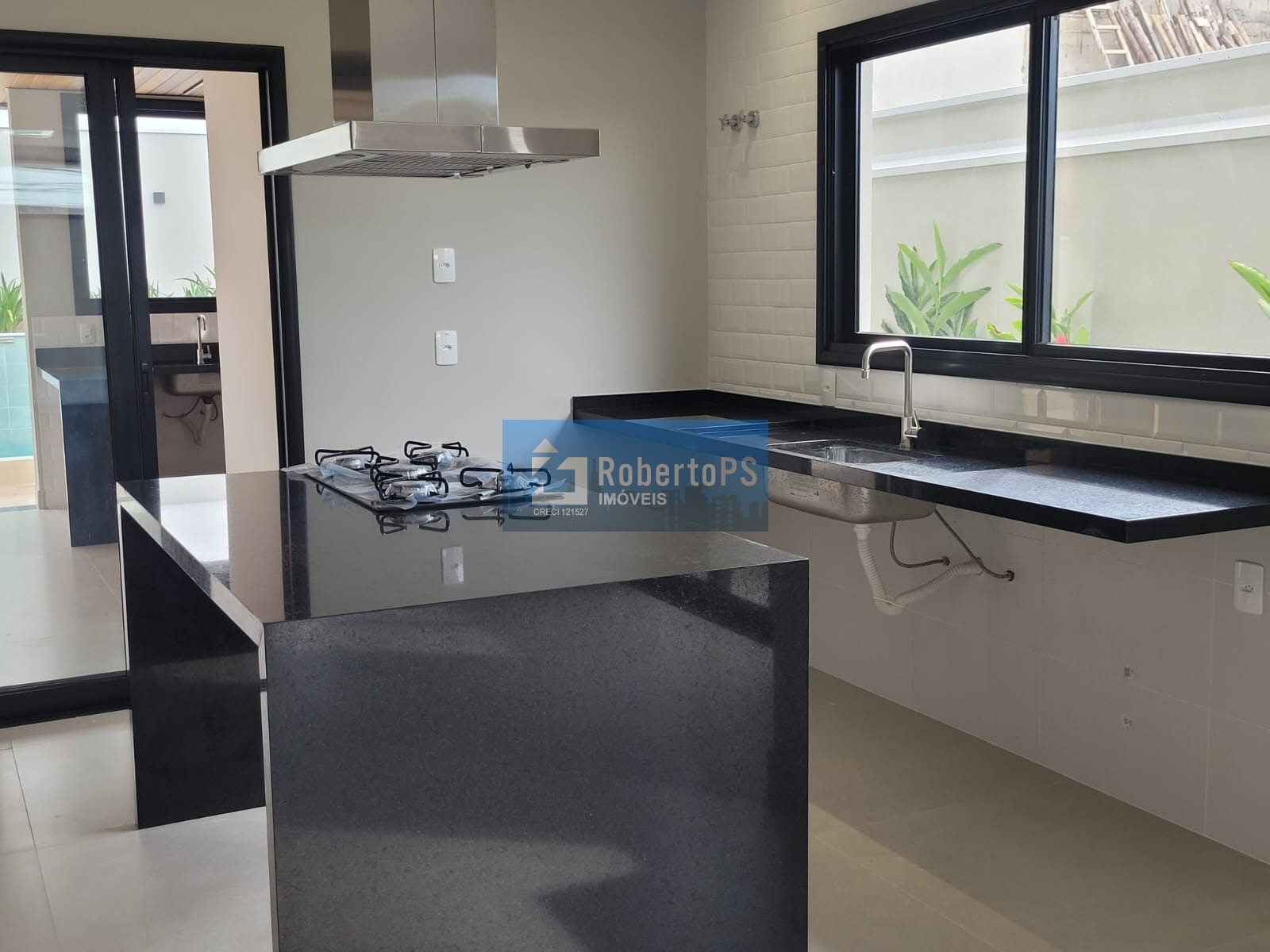 Não perca a oportunidade de adquirir esta incrível casa em condomínio no melhor bairro da cidade: o Urbanova!