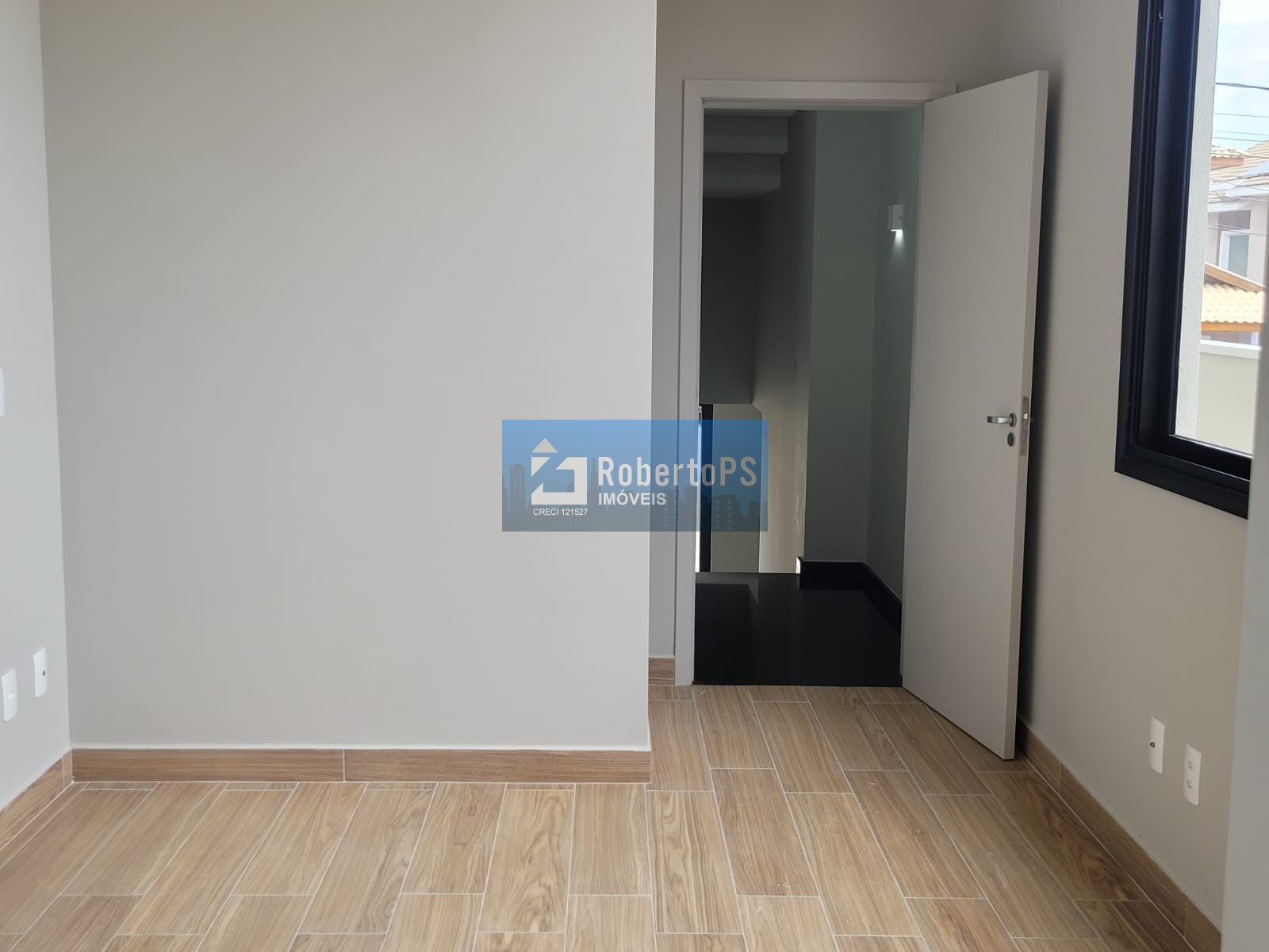 Não perca a oportunidade de adquirir esta incrível casa em condomínio no melhor bairro da cidade: o Urbanova!
