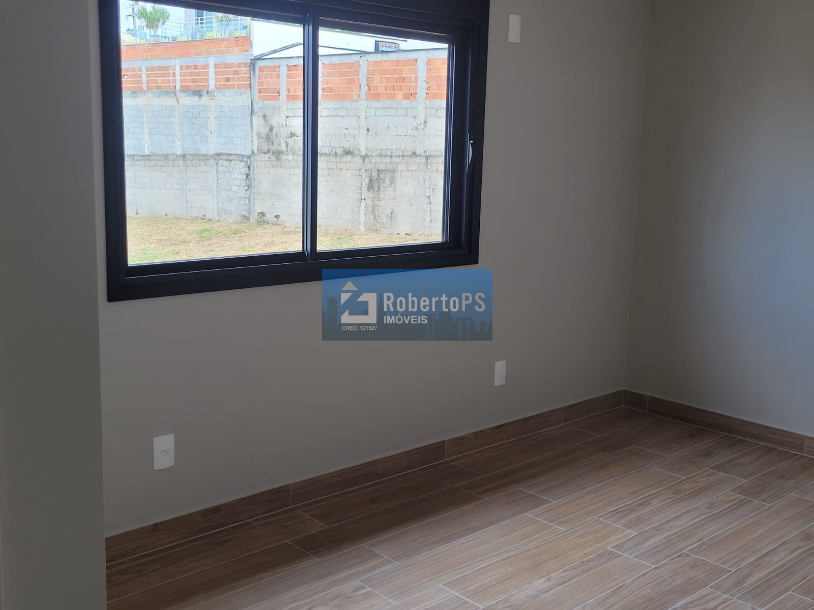 Não perca a oportunidade de adquirir esta incrível casa em condomínio no melhor bairro da cidade: o Urbanova!