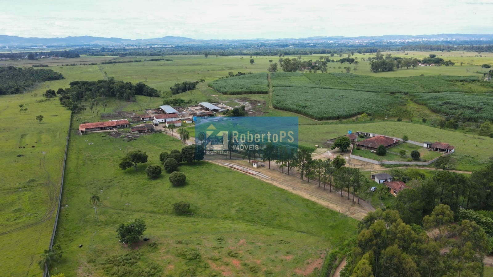 Fazenda de 98,6 hectares com infraestrutura completa totalme