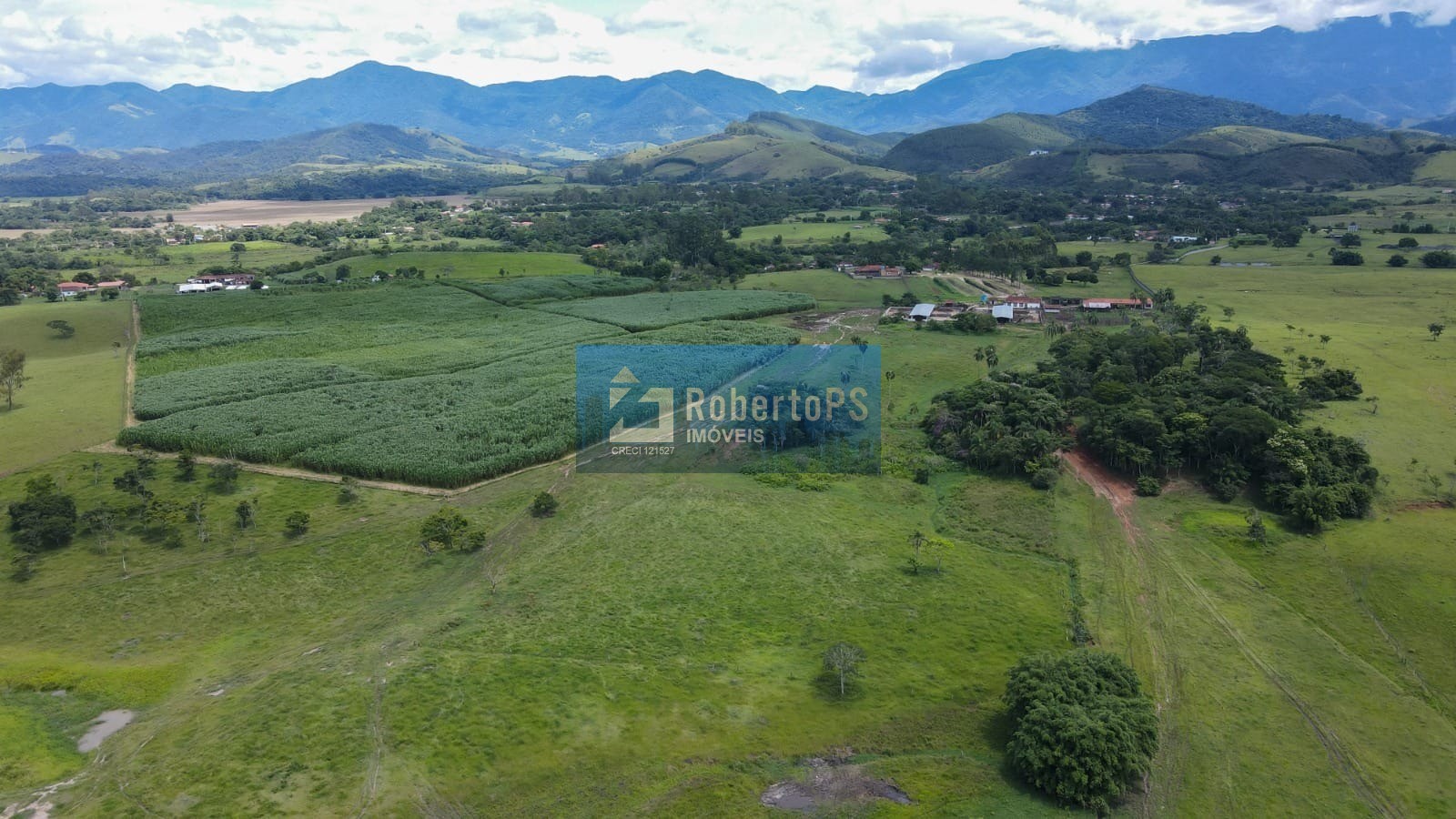 Fazenda de 98,6 hectares com infraestrutura completa totalme