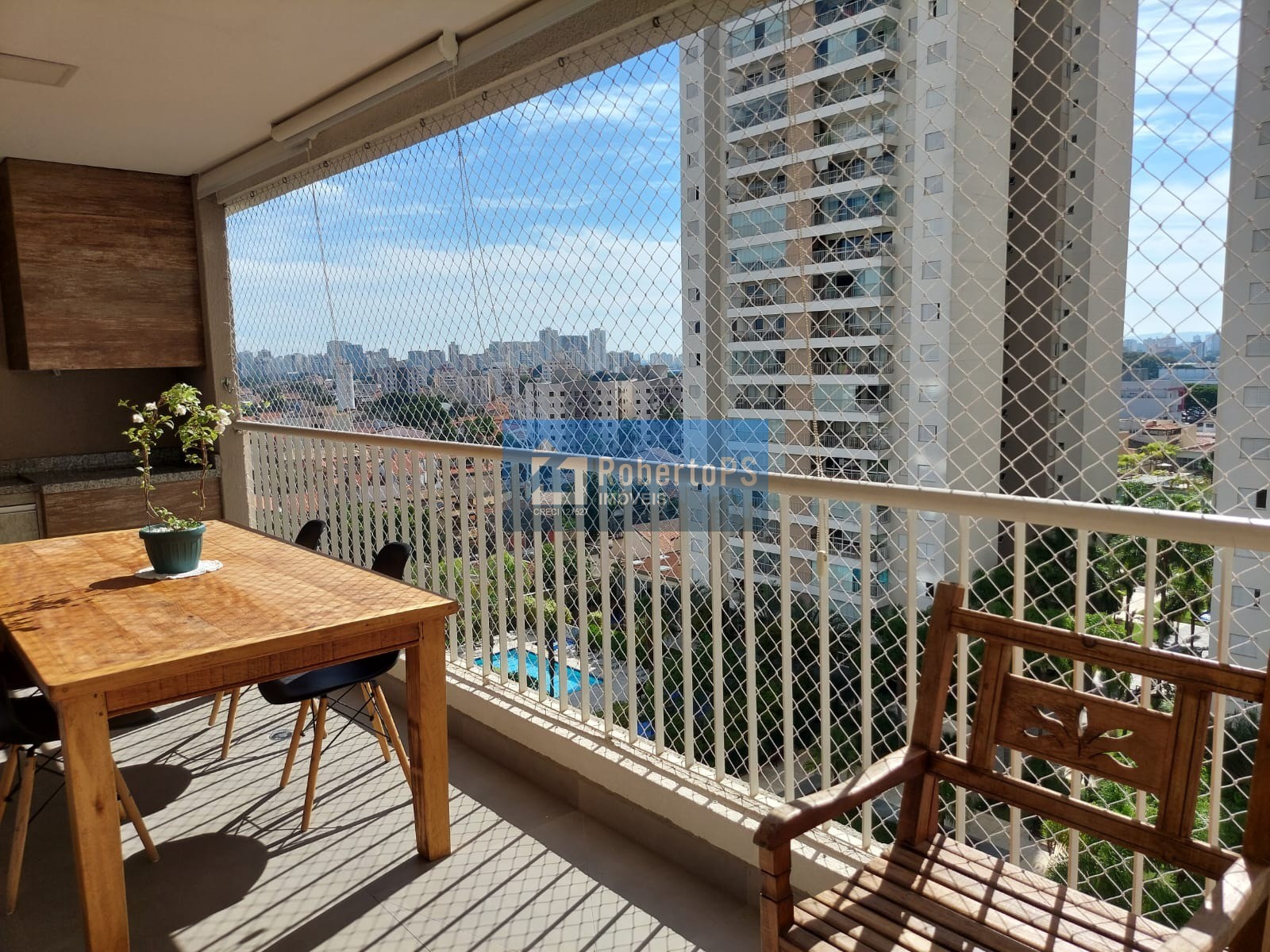 Venha conhecer este espetacular apartamento de 3 quartos, 3 suítes, 4 banheiros e 142,00 m2 de área total. Localizado em um dos bairros mais valorizados da cidade, este imóvel possui tudo o que você…