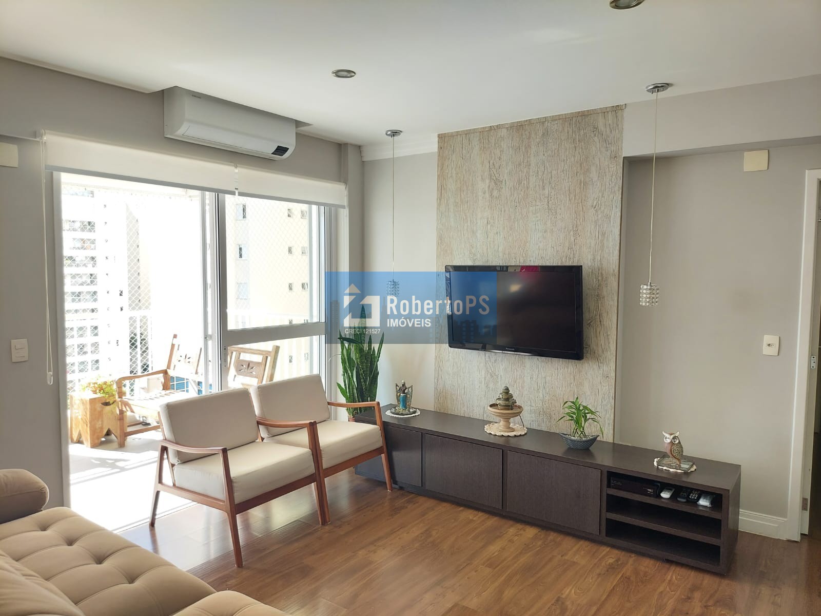 Venha conhecer este espetacular apartamento de 3 quartos, 3 suítes, 4 banheiros e 142,00 m2 de área total. Localizado em um dos bairros mais valorizados da cidade, este imóvel possui tudo o que você…