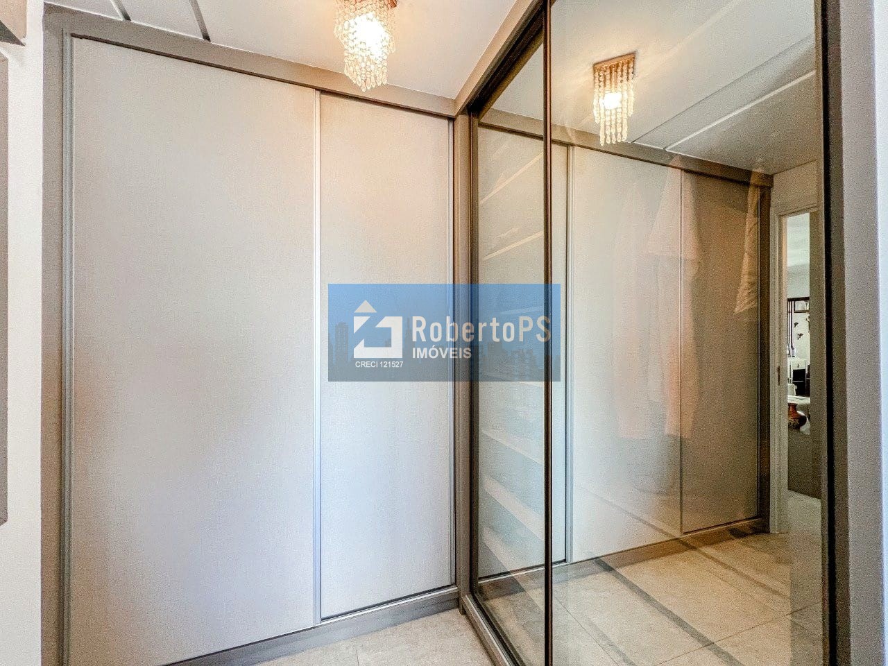 Lindo apartamento novo na Vila Adyanna