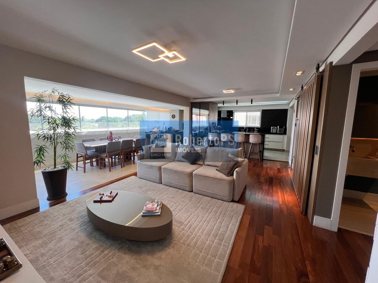 Apartamento de luxo com 167m² no esplanada