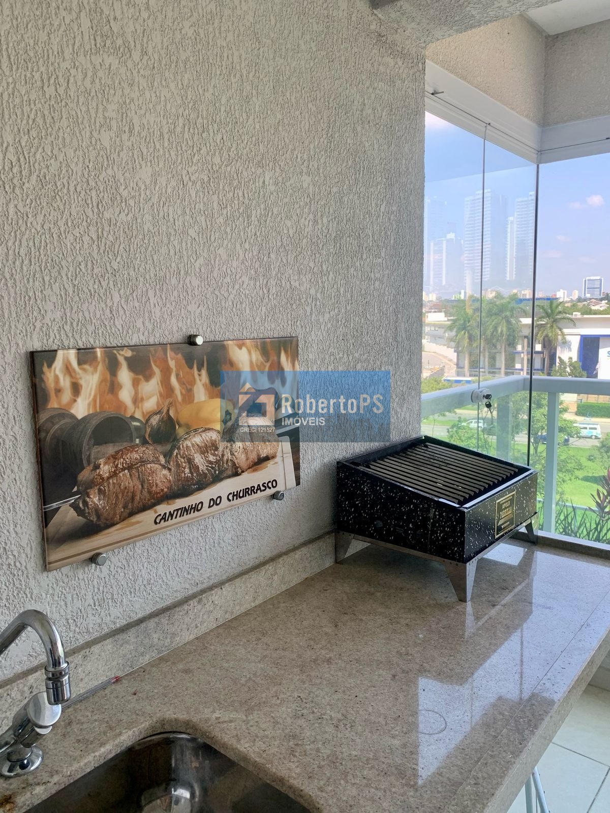 Lindo apartamento na Vila Ema bem localizado