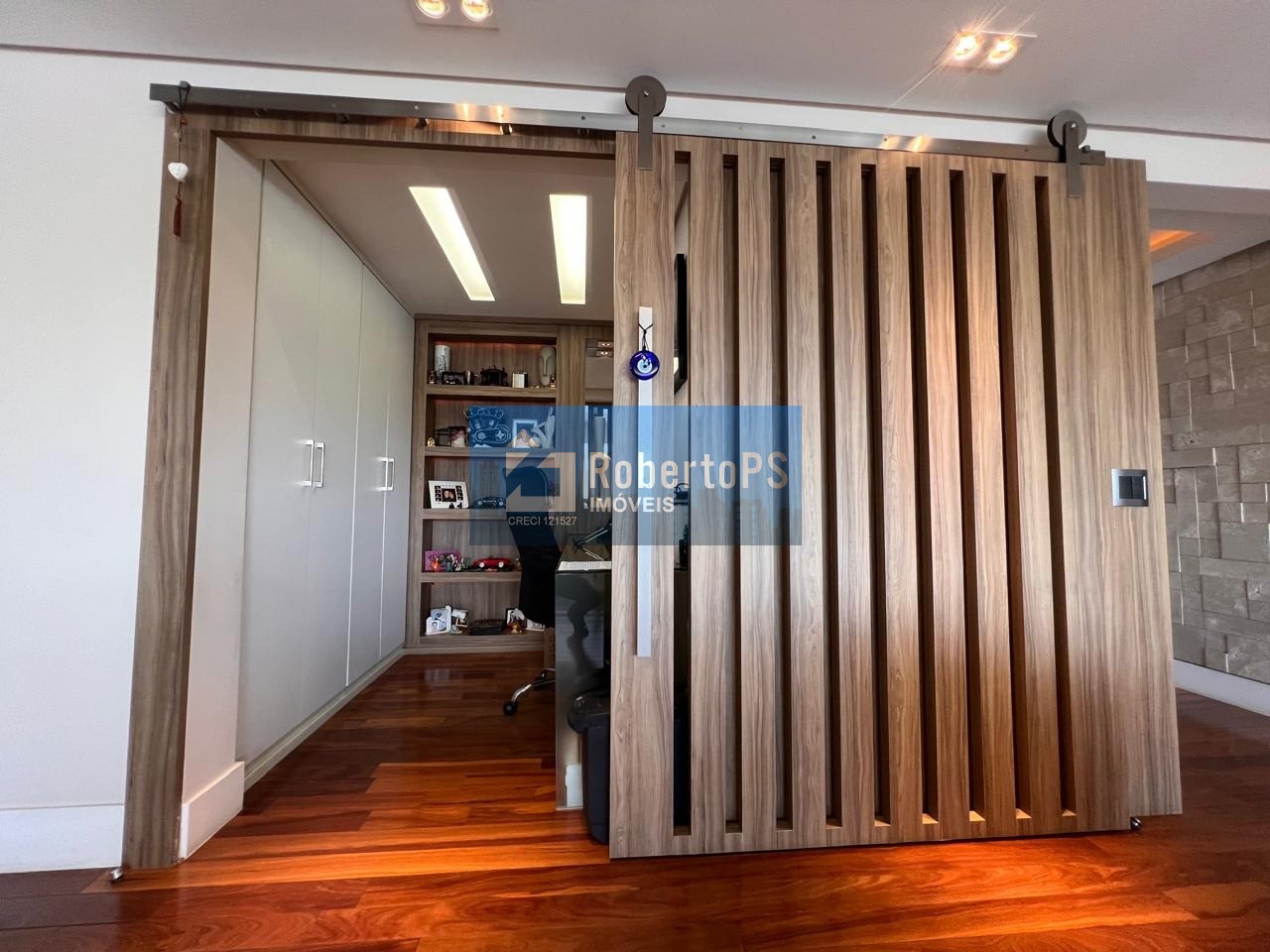 Apartamento de luxo com 167m² no esplanada