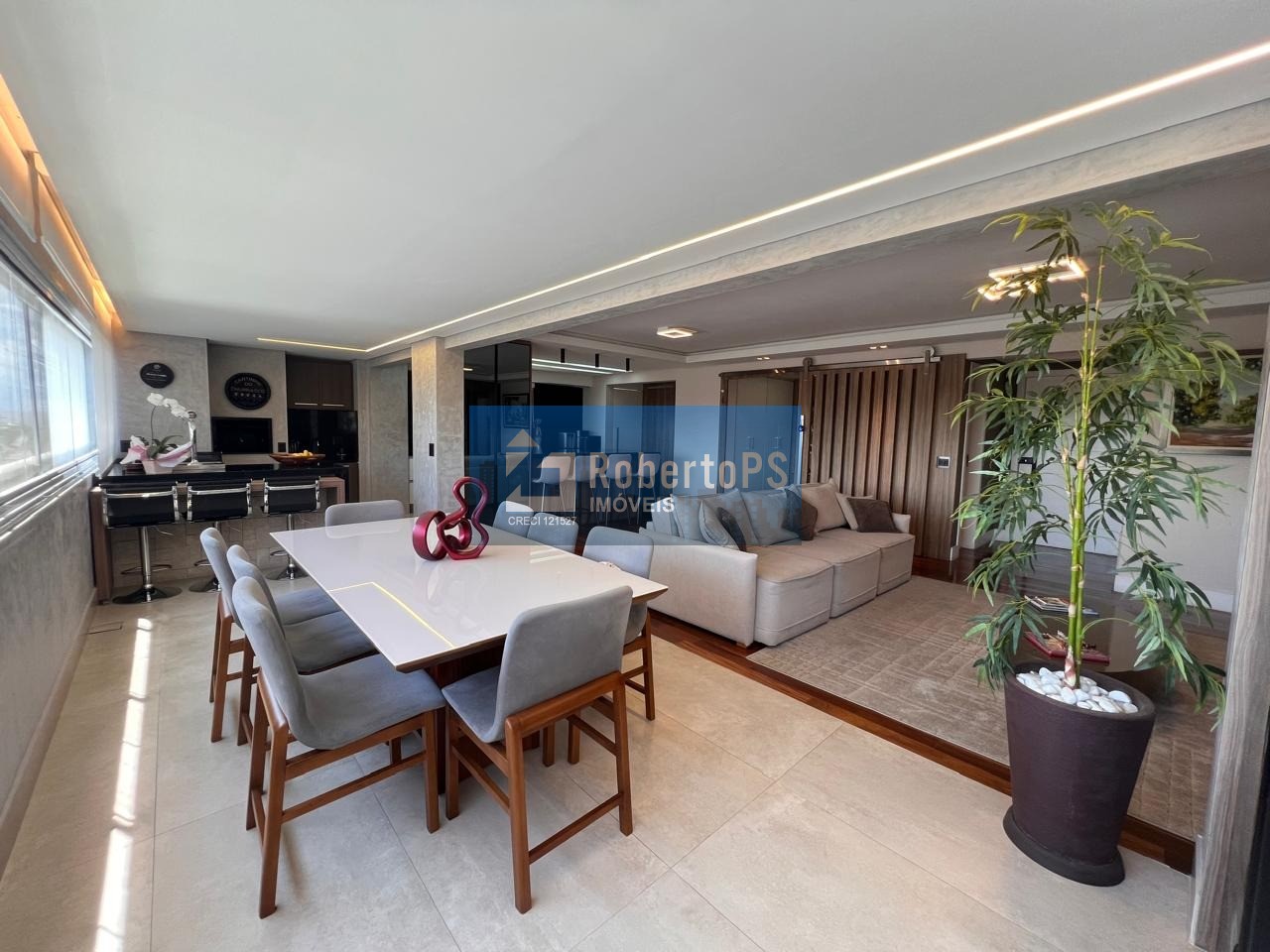 Apartamento de luxo com 167m² no esplanada