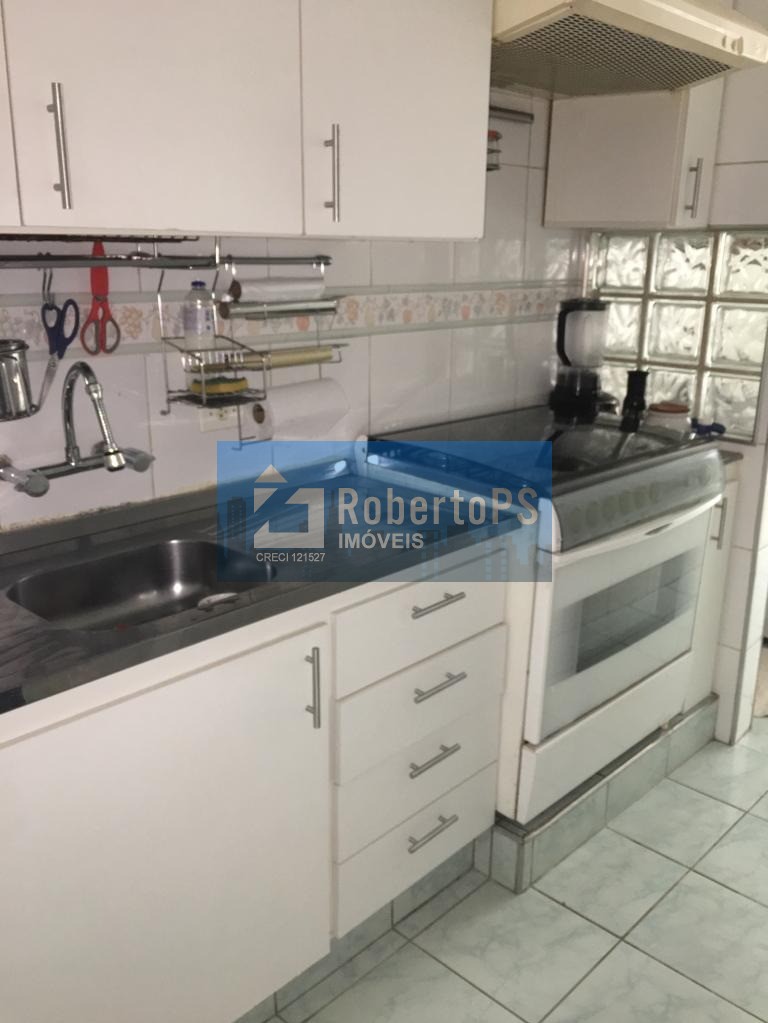 Casa à Venda em São José dos Campos-SP: 3 Quartos, 2 Suítes, 2 Salas, 3 Vagas - Jardim das Indústrias