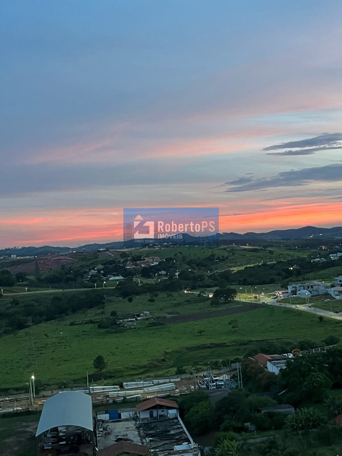 Apartamento com 2 dormitórios sendo uma suíte e sacada gourm