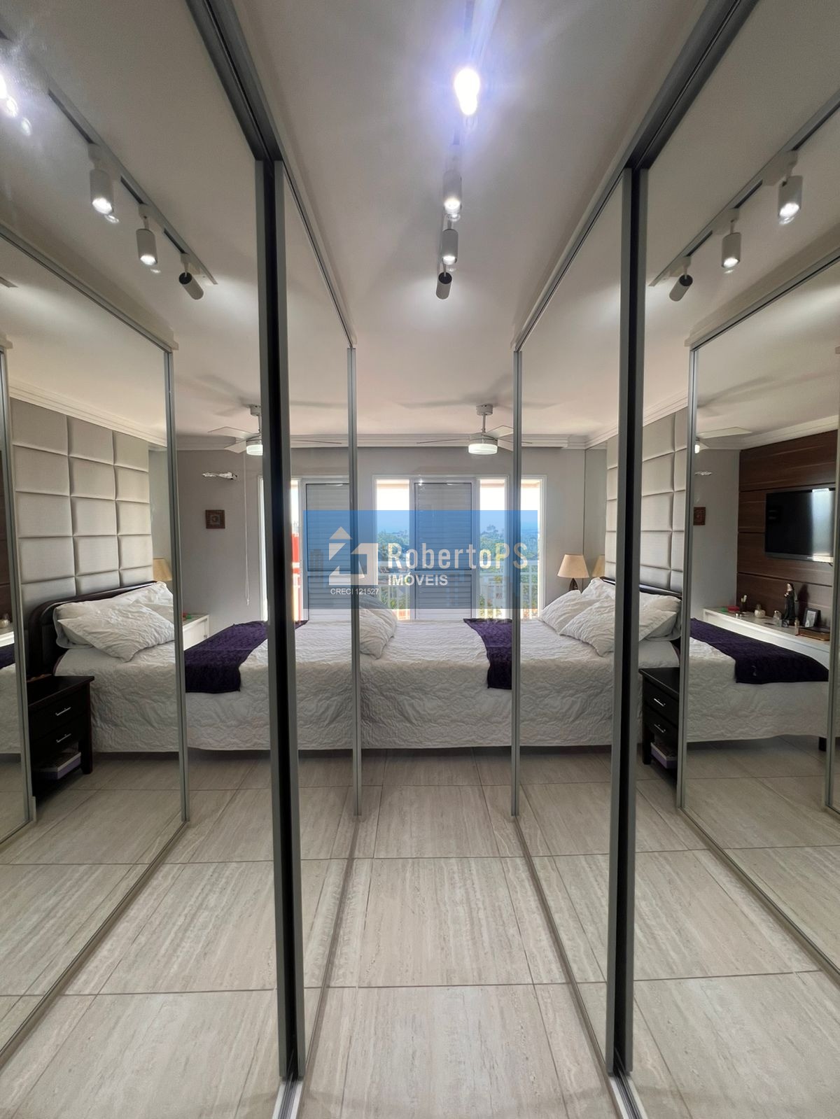 Apartamento no Esplanada à venda