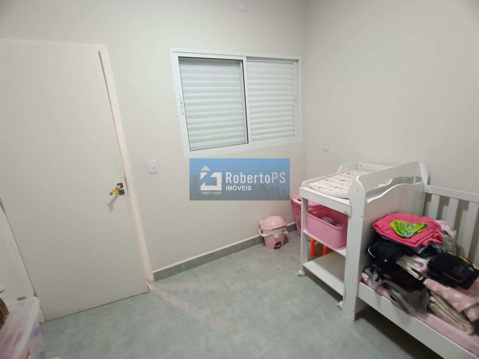 Venda de casa em jacareí-sp: 3 quartos, 1 suíte, 3 salas, 2 