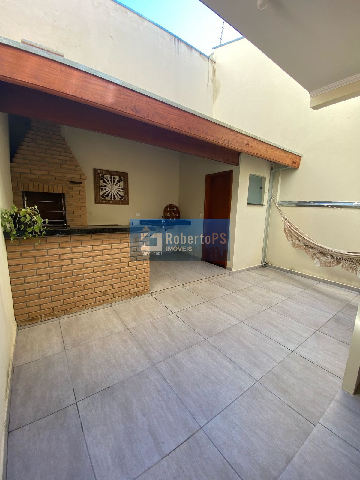 Imóvel à venda em São José dos Campos-SP: Casa com 3 quartos, 1 suíte e 165m² no Jardim das Indústrias!