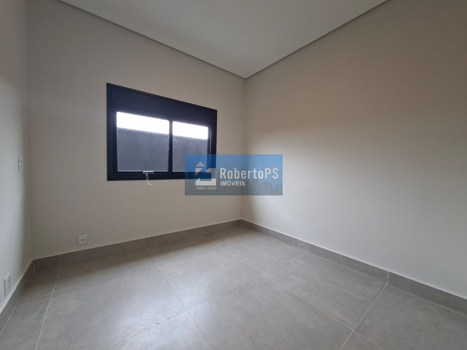 Casa Térrea de Luxo em Condomínio: 3 Quartos, 3 Suítes, 2 Salas, 2 Vagas de Garagem - Caçapava-SP, Santa Mônica.