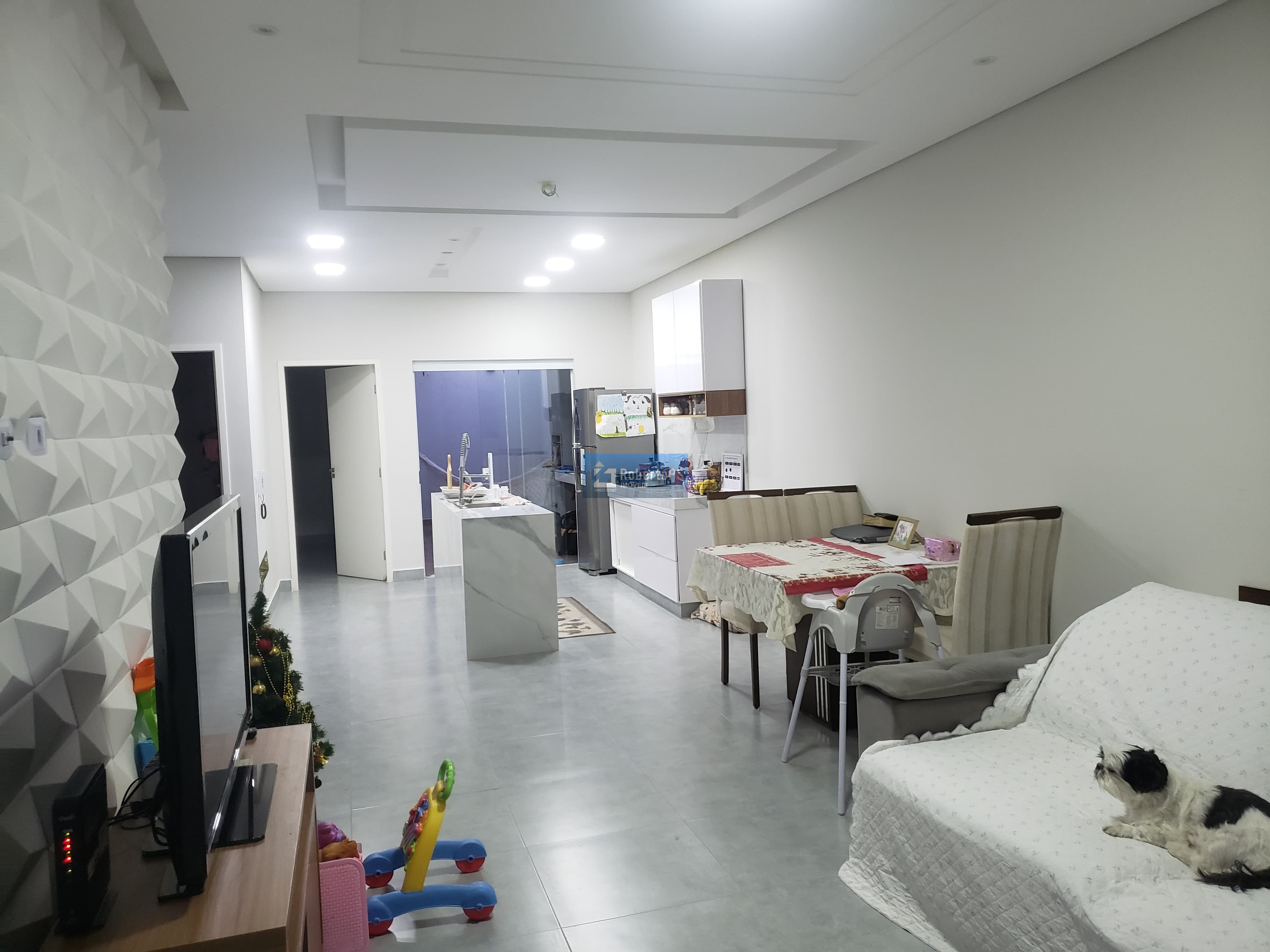Venda de casa em jacareí-sp: 3 quartos, 1 suíte, 3 salas, 2 