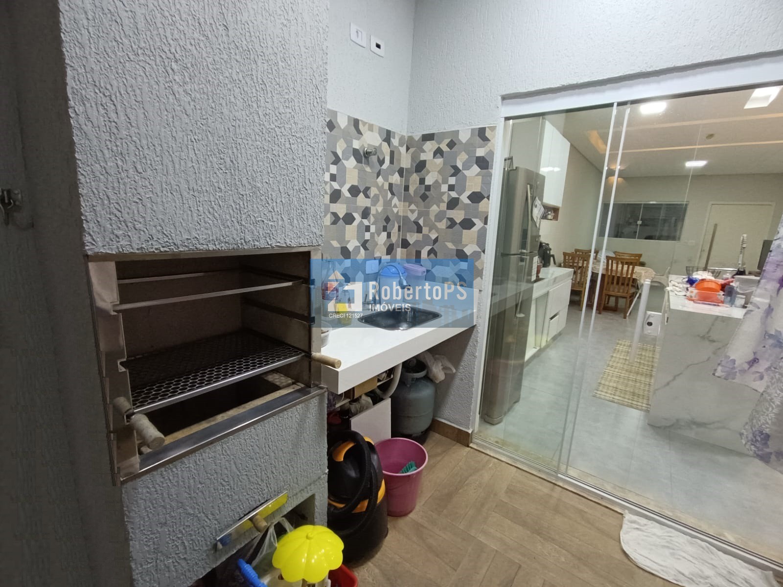 Venda de casa em jacareí-sp: 3 quartos, 1 suíte, 3 salas, 2 