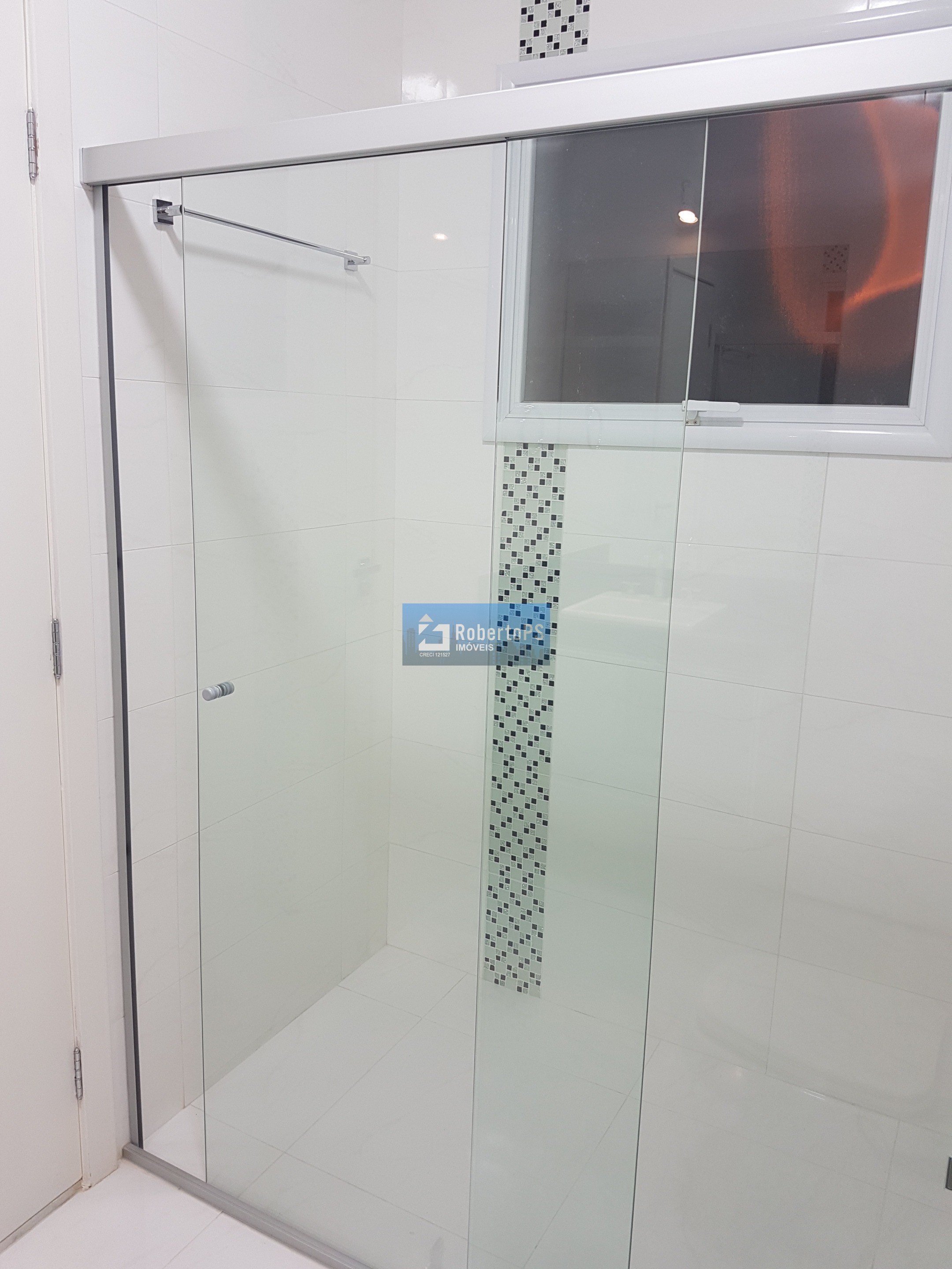 Casa de luxo no Urbanova: 4 quartos, 4 suítes, 3 salas, 4 banheiros, 2 vagas, 251m² - Venda e Locação em São José dos Campos-SP!