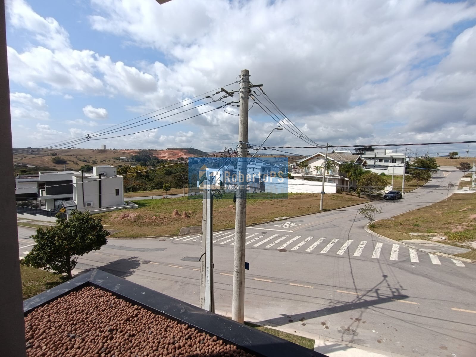 Casa de alto padrão em condomínio à venda em são josé dos ca
