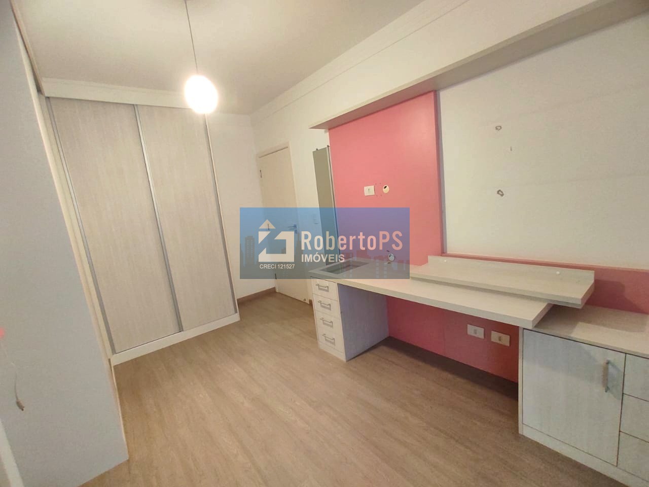 Casa em Condomínio Luxuoso com 4 Quartos e 2 Suítes no Urbanova, São José dos Campos - SP: Imperdível!