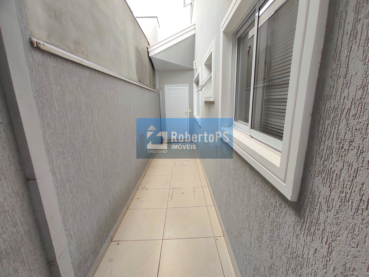 Casa em Condomínio Luxuoso com 4 Quartos e 2 Suítes no Urbanova, São José dos Campos - SP: Imperdível!