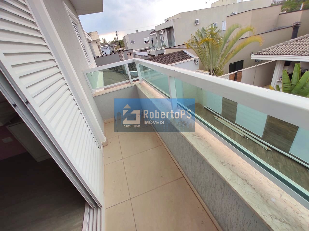 Casa em Condomínio Luxuoso com 4 Quartos e 2 Suítes no Urbanova, São José dos Campos - SP: Imperdível!