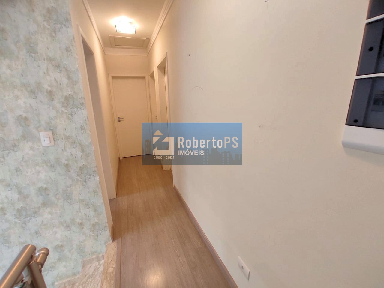 Casa em Condomínio Luxuoso com 4 Quartos e 2 Suítes no Urbanova, São José dos Campos - SP: Imperdível!