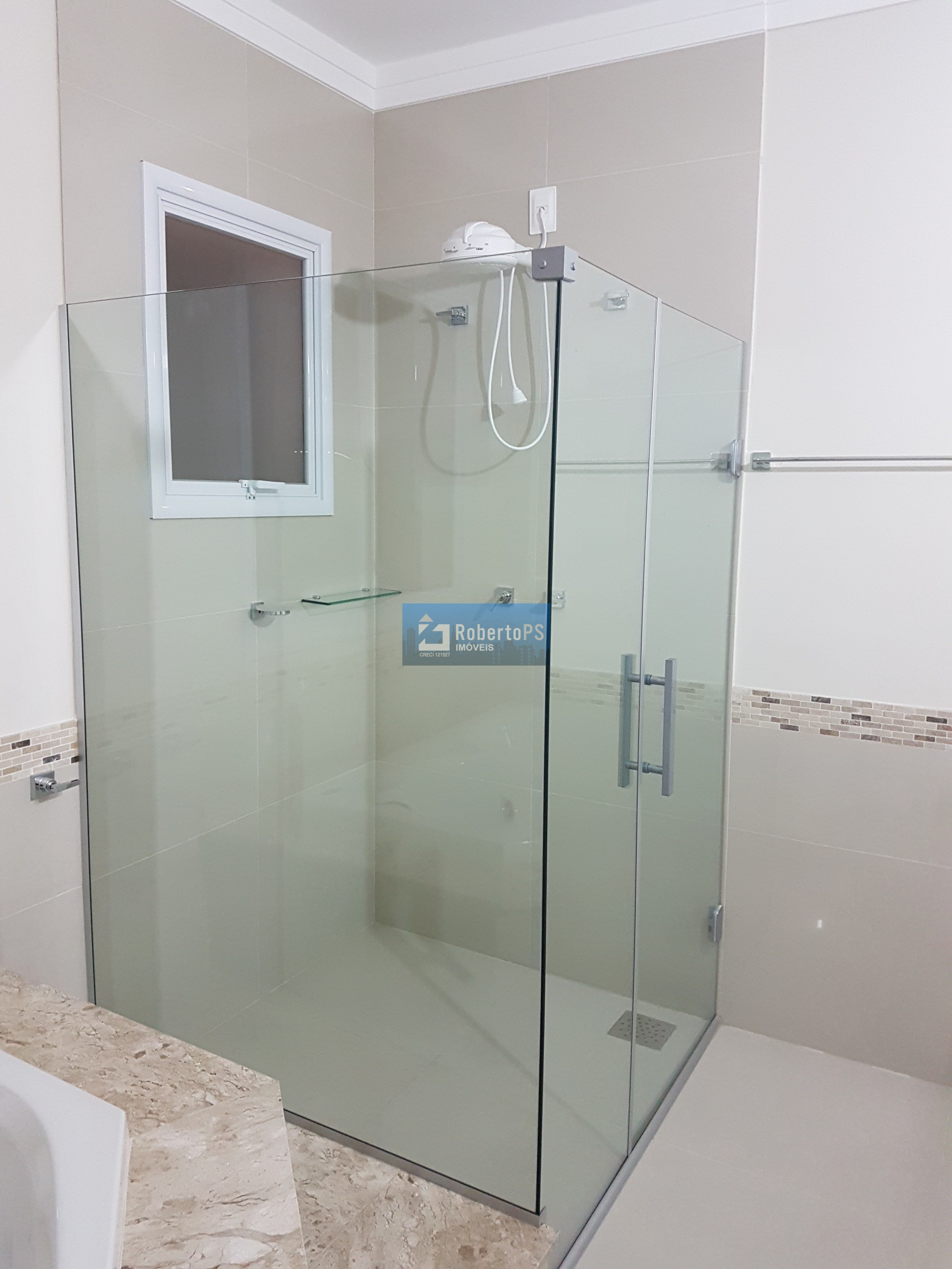 Casa de luxo no Urbanova: 4 quartos, 4 suítes, 3 salas, 4 banheiros, 2 vagas, 251m² - Venda e Locação em São José dos Campos-SP!