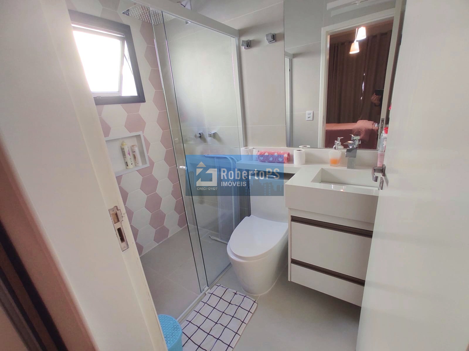 Casa de luxo em condomínio no Urbanova, São José dos Campos-SP: 3 quartos, 3 suítes, 3 salas, 4 banheiros, 4 vagas, 210m².