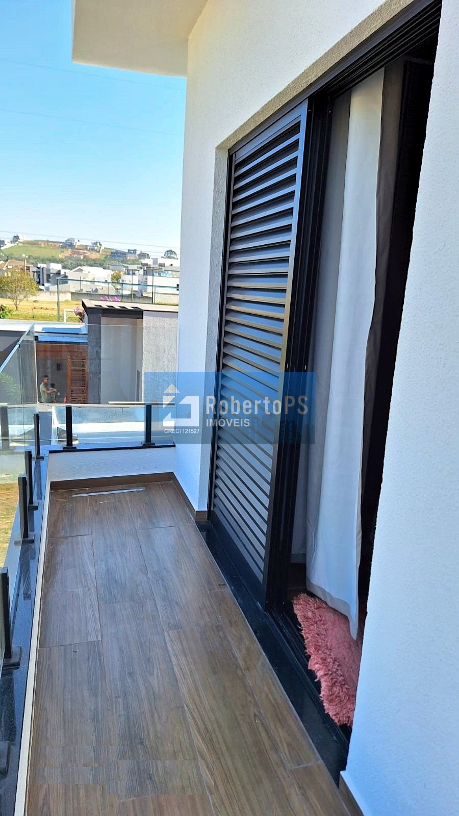 Casa de luxo em condomínio no Urbanova, São José dos Campos-SP: 3 quartos, 3 suítes, 3 salas, 4 banheiros, 4 vagas, 210m².