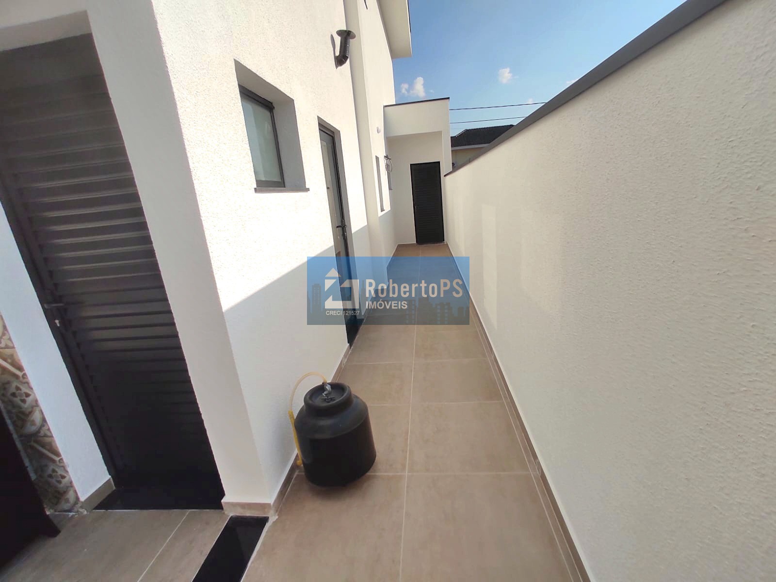 Casa de luxo em condomínio no Urbanova, São José dos Campos-SP: 3 quartos, 3 suítes, 3 salas, 4 banheiros, 4 vagas, 210m².