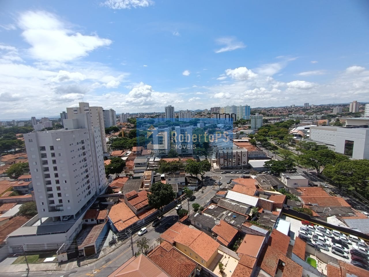 Apartamento à venda em São José dos Campos - SP: 2 quartos, 1 suíte, 2 salas, 2 banheiros, 1 vaga, 63m² no Parque Industrial.
