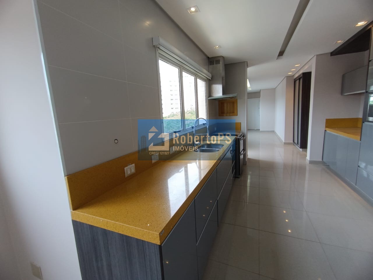 Luxuoso Apartamento à Venda na Vila Ema, São José dos Campos-SP: 4 Quartos, 4 Suítes, 4 Salas, 4 Vagas, 323 m² de Puro Conforto!