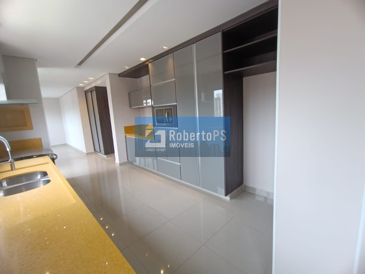 Luxuoso Apartamento à Venda na Vila Ema, São José dos Campos-SP: 4 Quartos, 4 Suítes, 4 Salas, 4 Vagas, 323 m² de Puro Conforto!