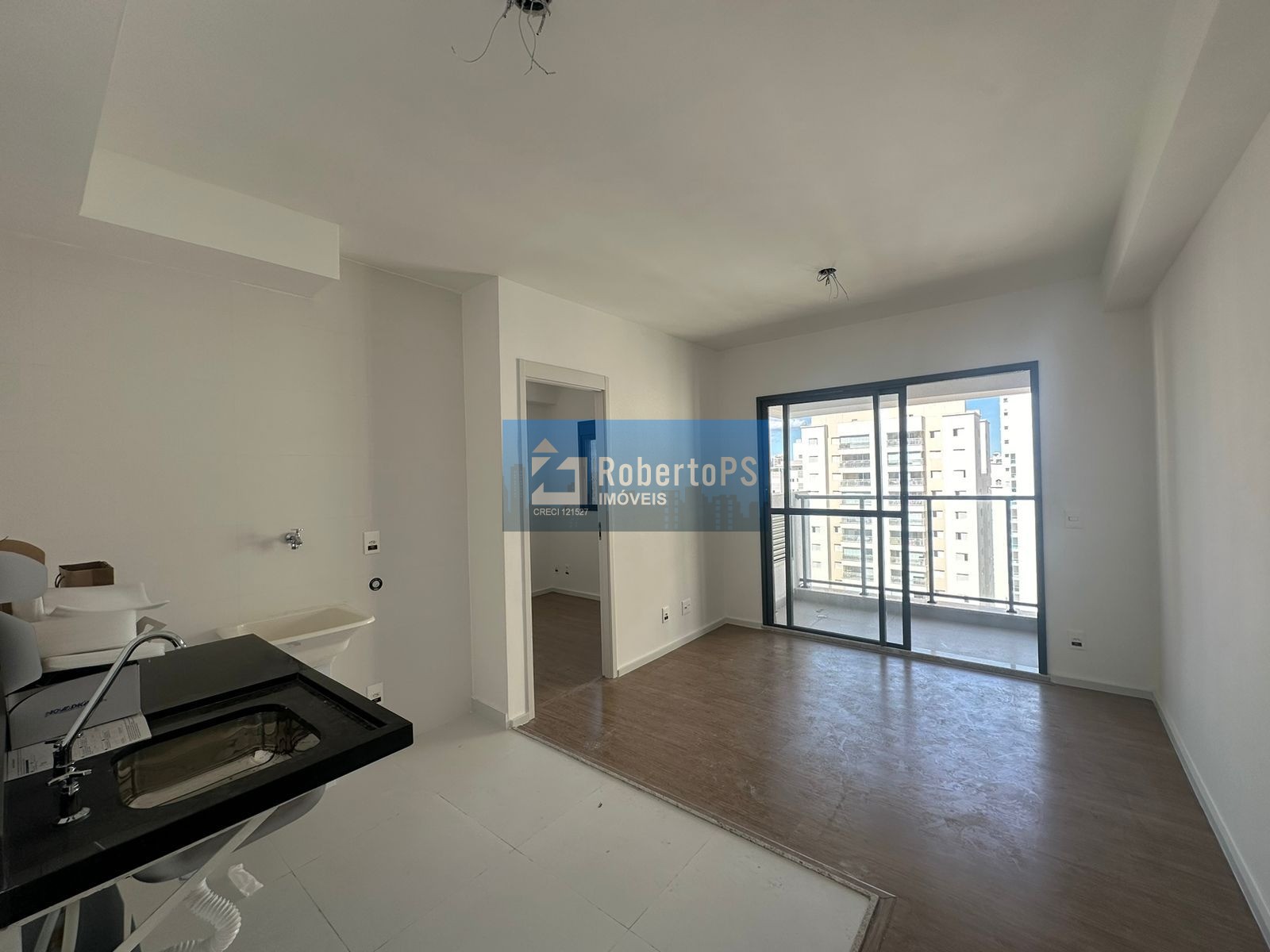 Apartamento à venda em Urbanova, São José dos Campos-SP: 1 quarto, 1 banheiro e 33m² de área. Aproveite já!
