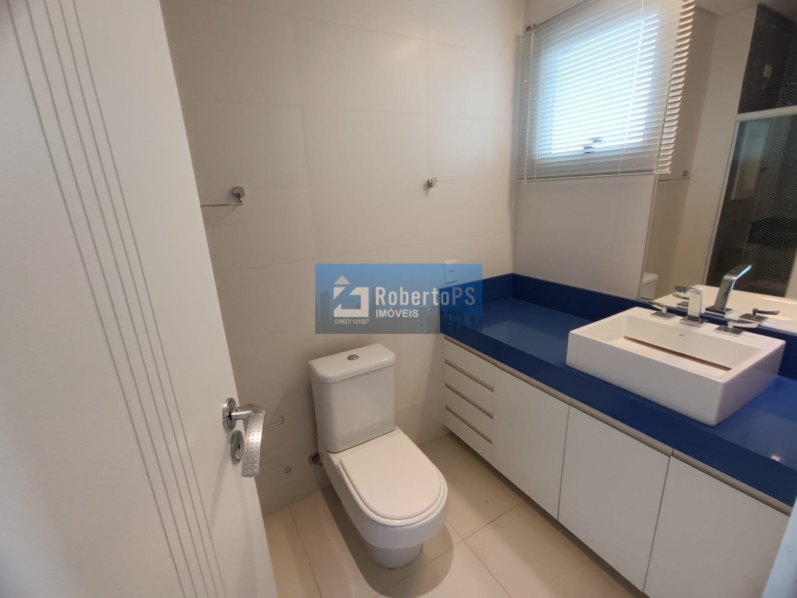 Luxuoso Apartamento à Venda na Vila Ema, São José dos Campos-SP: 4 Quartos, 4 Suítes, 4 Salas, 4 Vagas, 323 m² de Puro Conforto!