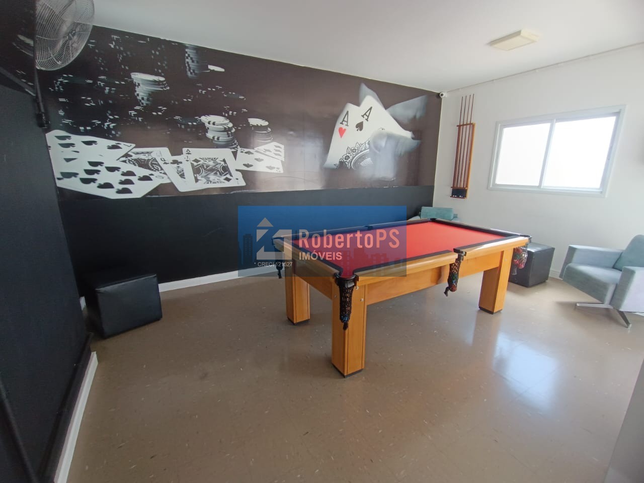 Apartamento à venda em São José dos Campos - SP: 2 quartos, 1 suíte, 2 salas, 2 banheiros, 1 vaga, 63m² no Parque Industrial.