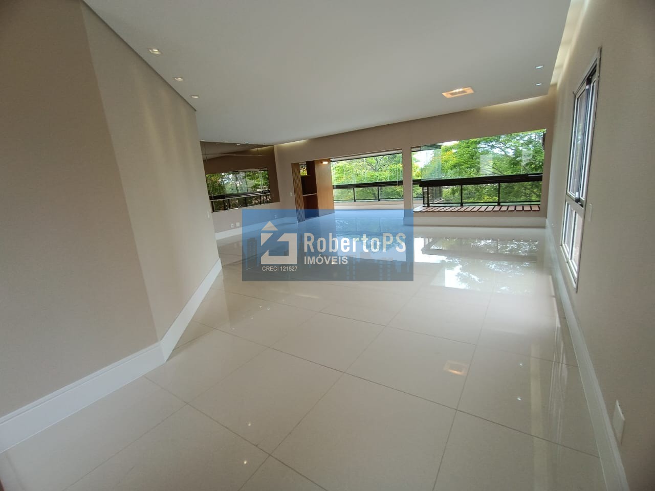 Luxuoso Apartamento à Venda na Vila Ema, São José dos Campos-SP: 4 Quartos, 4 Suítes, 4 Salas, 4 Vagas, 323 m² de Puro Conforto!