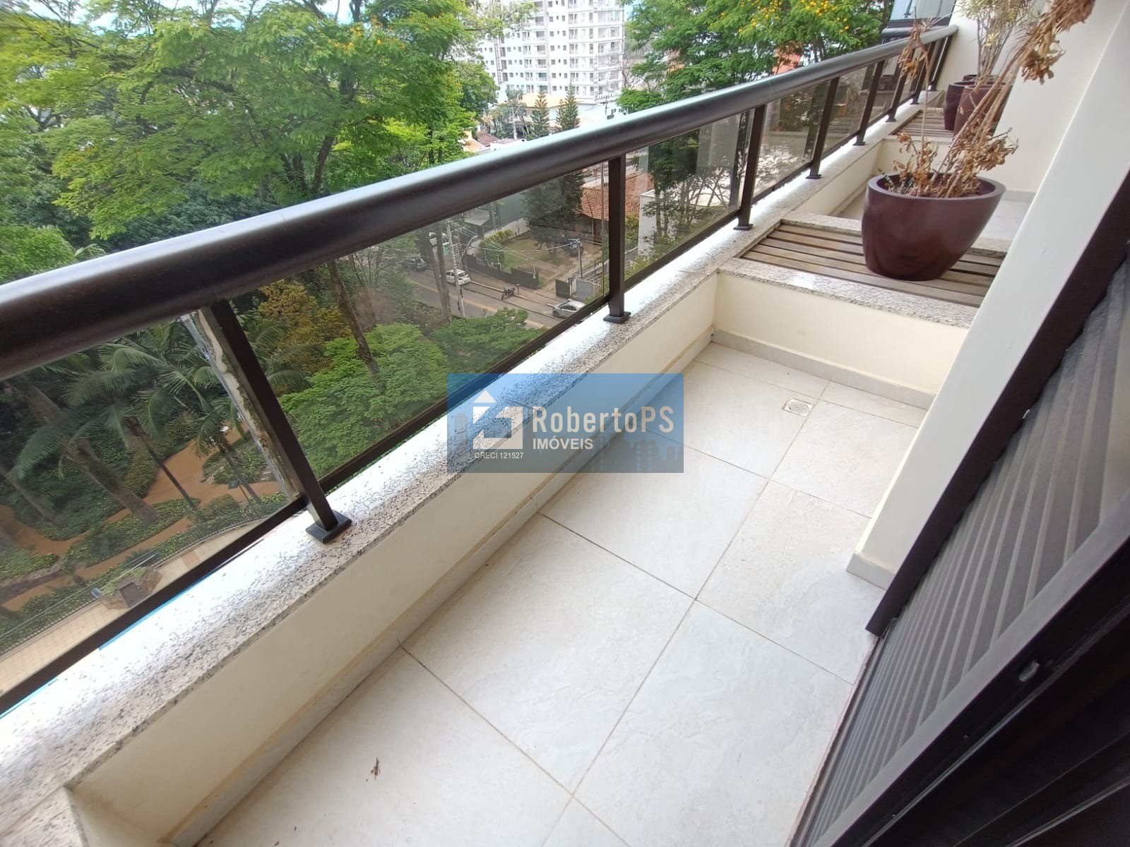 Luxuoso Apartamento à Venda na Vila Ema, São José dos Campos-SP: 4 Quartos, 4 Suítes, 4 Salas, 4 Vagas, 323 m² de Puro Conforto!