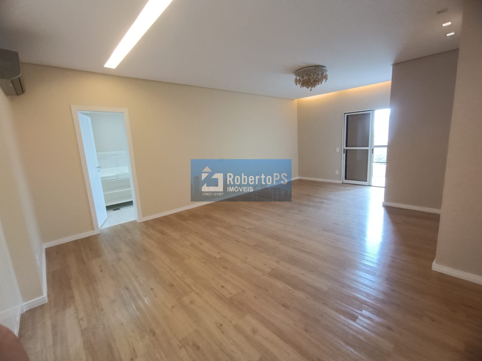 Luxuoso Apartamento à Venda na Vila Ema, São José dos Campos-SP: 4 Quartos, 4 Suítes, 4 Salas, 4 Vagas, 323 m² de Puro Conforto!