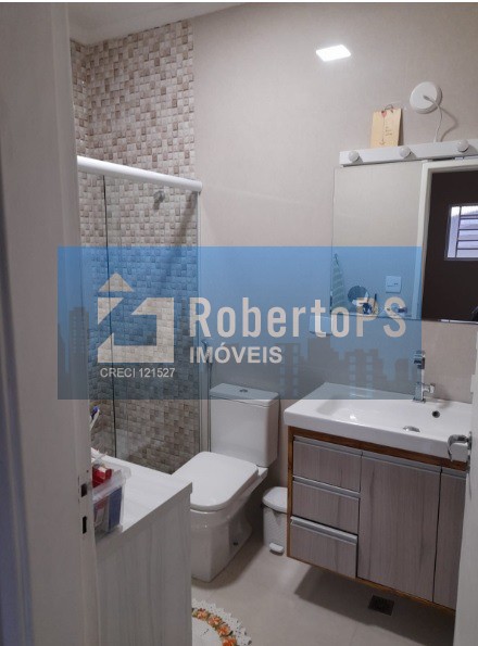 Casa à venda com 3 quartos sendo uma suíte na avenida tivoli