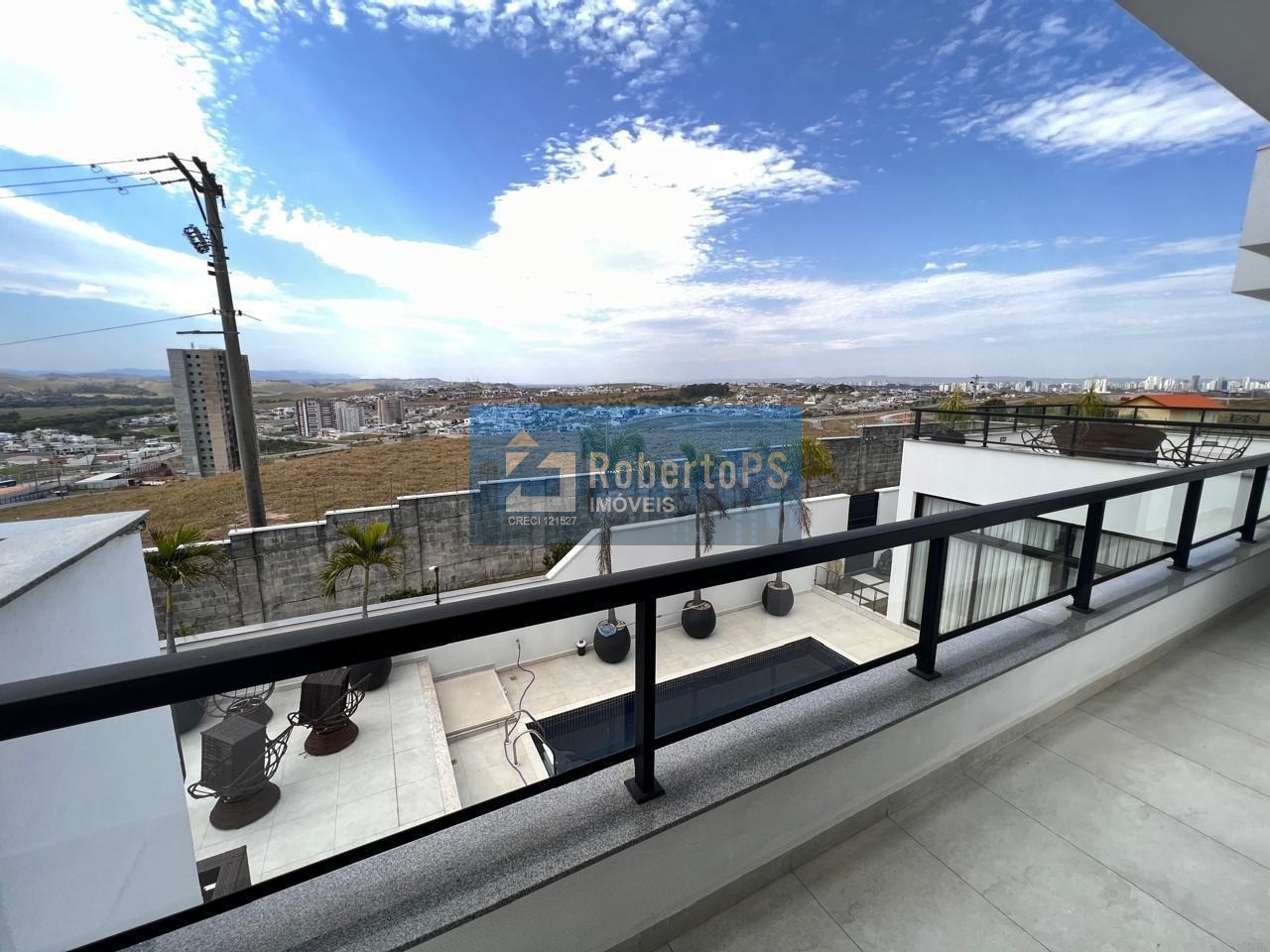 Casa de alto padrão em condomínio no Urbanova, São José dos Campos-SP: 4 quartos, 3 suítes, 2 salas, 5 banheiros, 2 vagas, 484m²