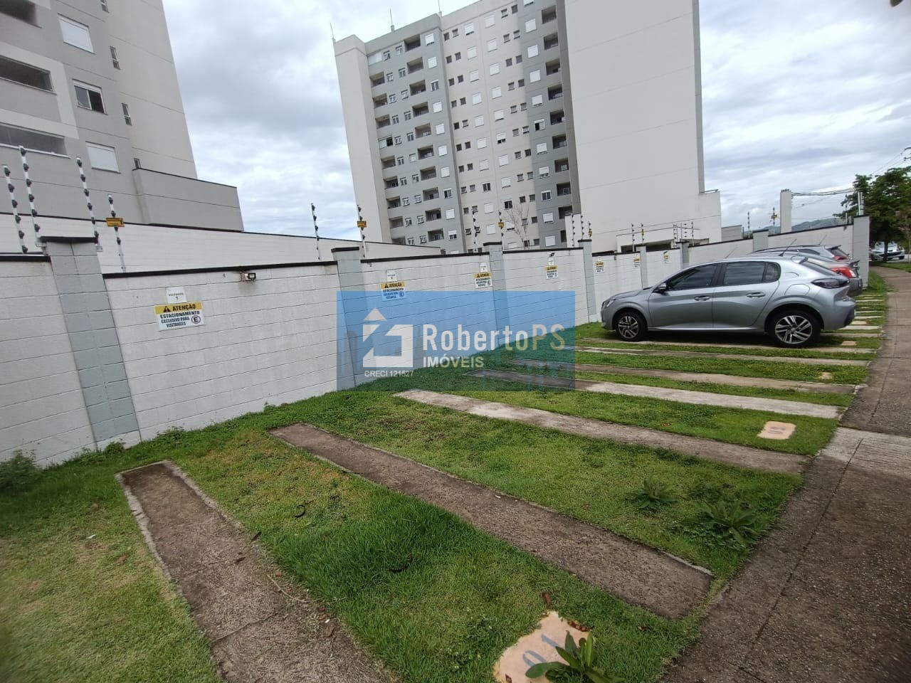 Imperdível oportunidade de adquirir apartamento de 2 quartos com suite e vaga de garagem no bairro Urbanova I, São José dos Campos-SP