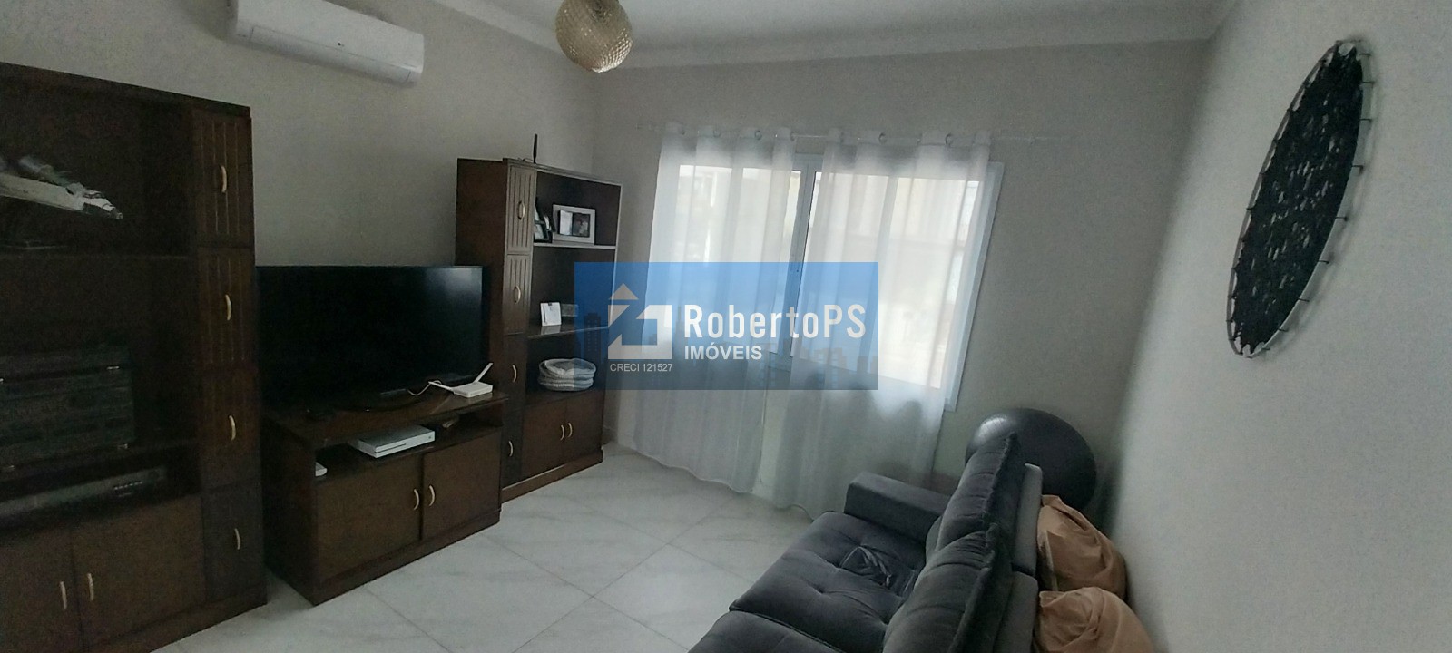 Impecável Casa em Condomínio à Venda em Urbanova, São José dos Campos-SP: 3 Quartos, 3 Suítes, 3 Salas, 5 Banheiros, 5 Vagas, 443m²!