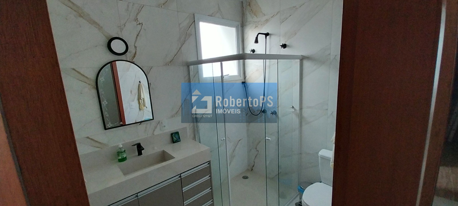 Impecável Casa em Condomínio à Venda em Urbanova, São José dos Campos-SP: 3 Quartos, 3 Suítes, 3 Salas, 5 Banheiros, 5 Vagas, 443m²!