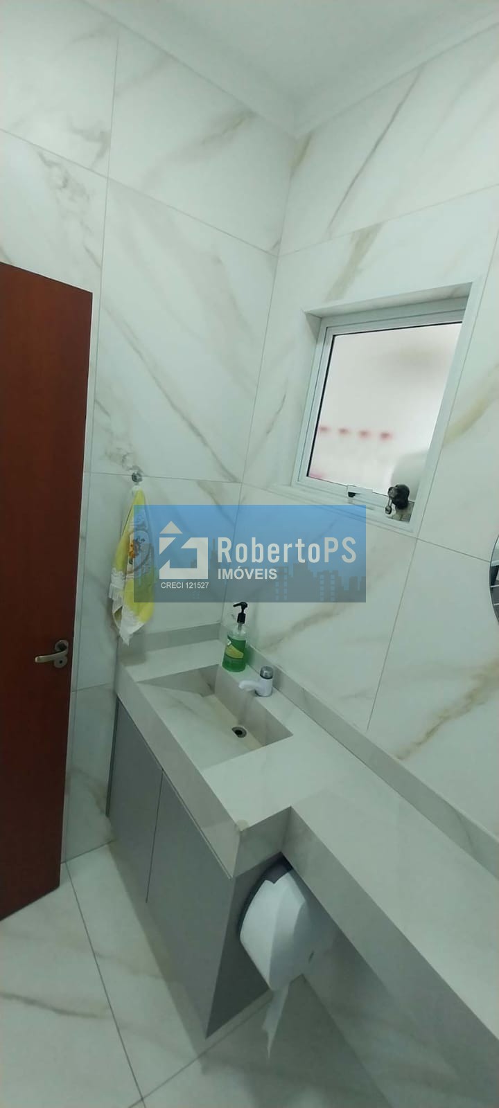 Impecável Casa em Condomínio à Venda em Urbanova, São José dos Campos-SP: 3 Quartos, 3 Suítes, 3 Salas, 5 Banheiros, 5 Vagas, 443m²!