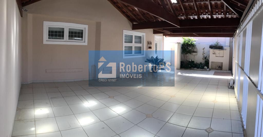 Excelente oportunidade: Casa à venda em São José dos Campos-SP, Jardim das Indústrias, 3 quartos, 2 suítes, 1 sala, 3 banheiros, 2 vagas, 250m²!