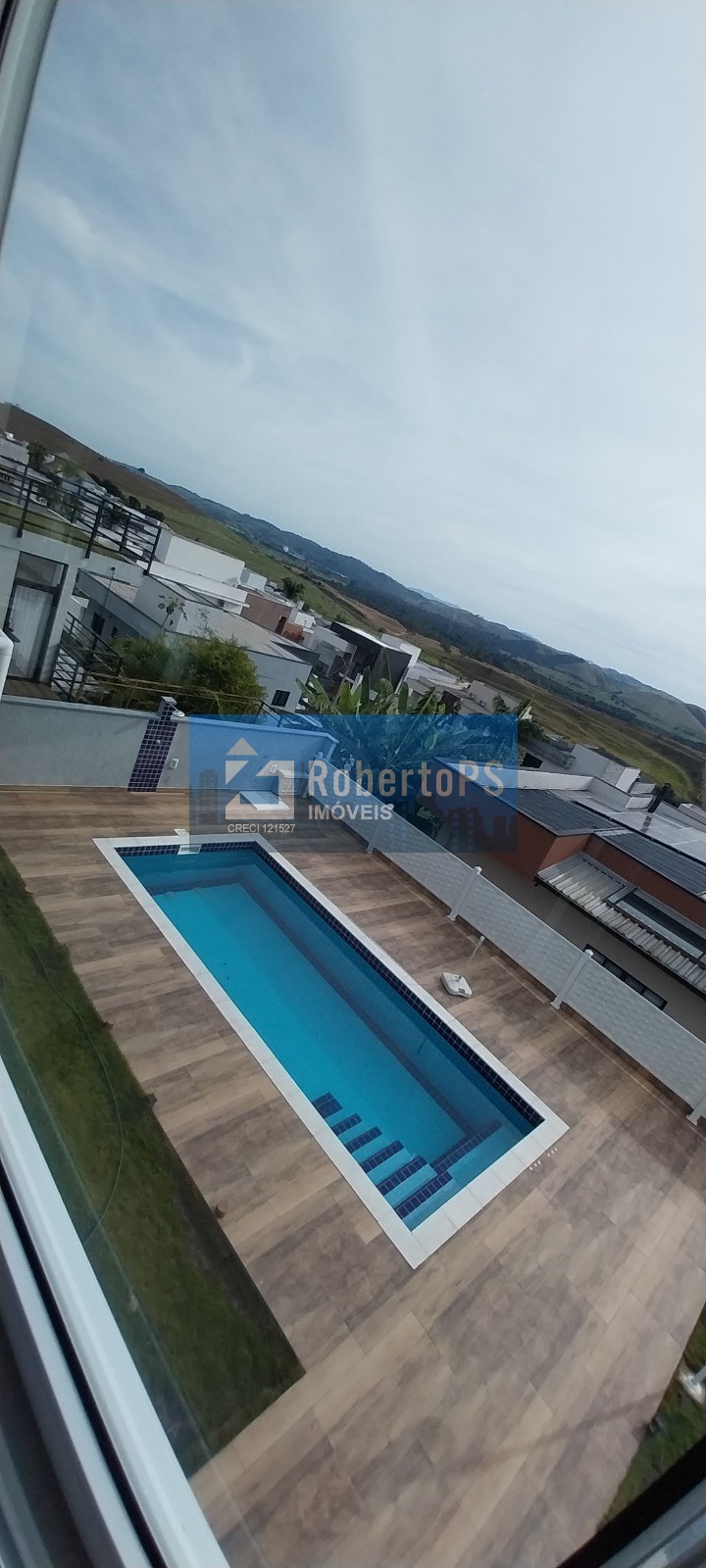 Impecável Casa em Condomínio à Venda em Urbanova, São José dos Campos-SP: 3 Quartos, 3 Suítes, 3 Salas, 5 Banheiros, 5 Vagas, 443m²!