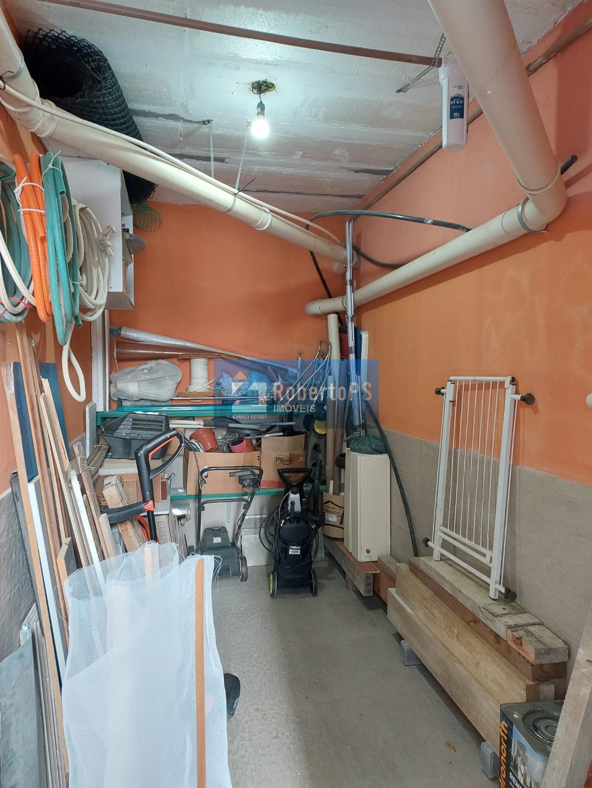 Impecável Casa em Condomínio à Venda em Urbanova, São José dos Campos-SP: 3 Quartos, 3 Suítes, 3 Salas, 5 Banheiros, 5 Vagas, 443m²!
