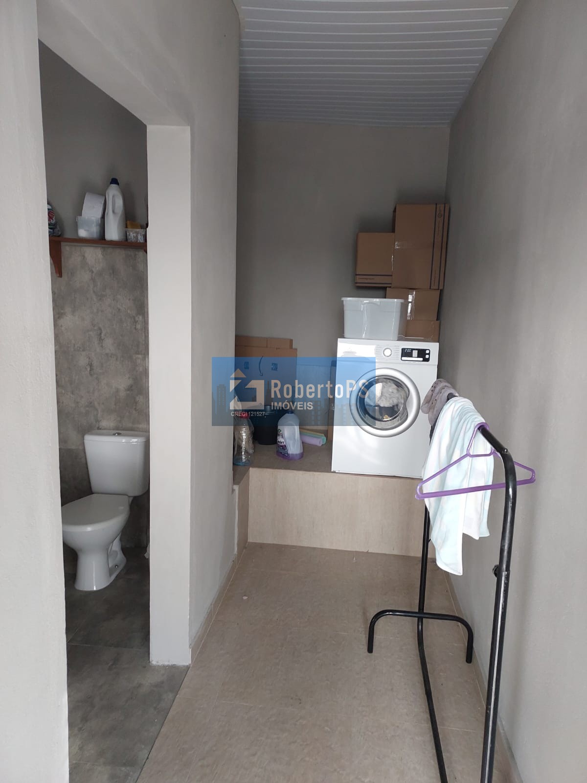 Impecável Casa em Condomínio à Venda em Urbanova, São José dos Campos-SP: 3 Quartos, 3 Suítes, 3 Salas, 5 Banheiros, 5 Vagas, 443m²!