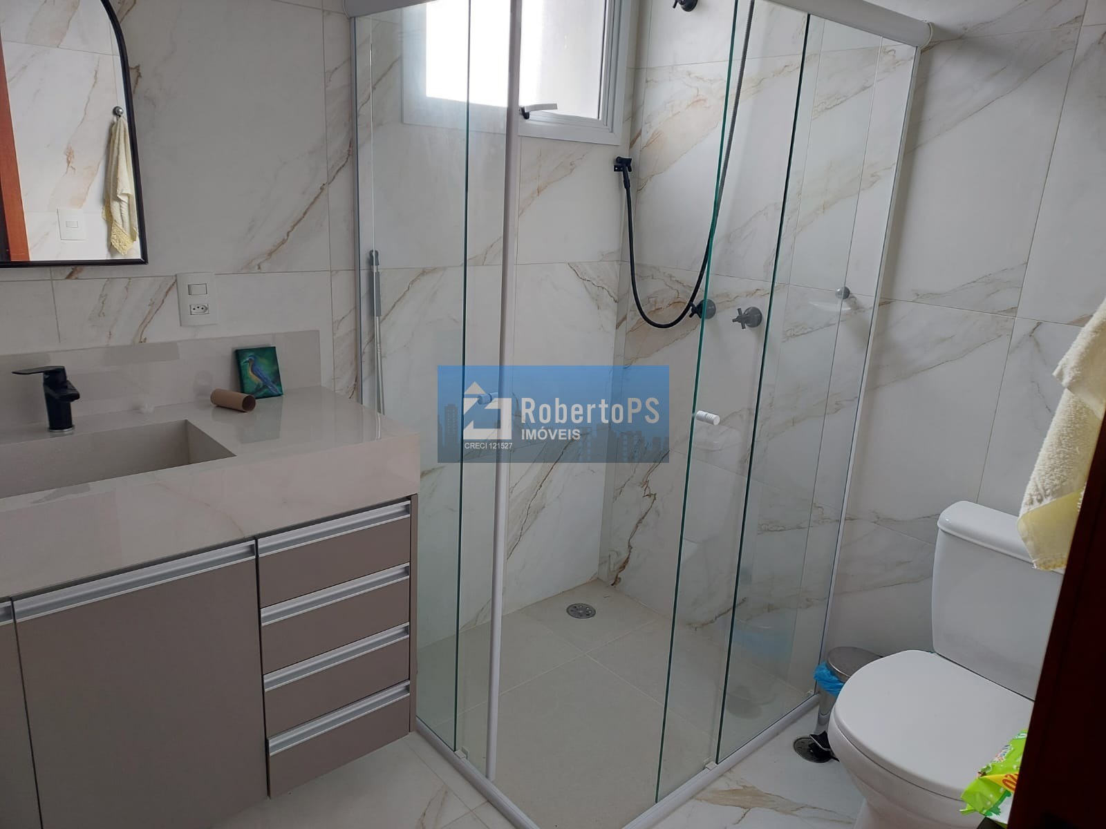 Impecável Casa em Condomínio à Venda em Urbanova, São José dos Campos-SP: 3 Quartos, 3 Suítes, 3 Salas, 5 Banheiros, 5 Vagas, 443m²!